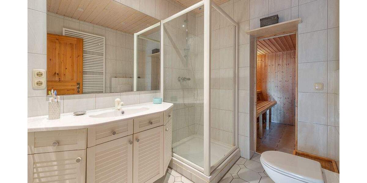 Doppelhaushälfte Handewitt Ellund - 9 Zimmer, 223 m&sup2;, 398.000&euro; | Angebot:25672935