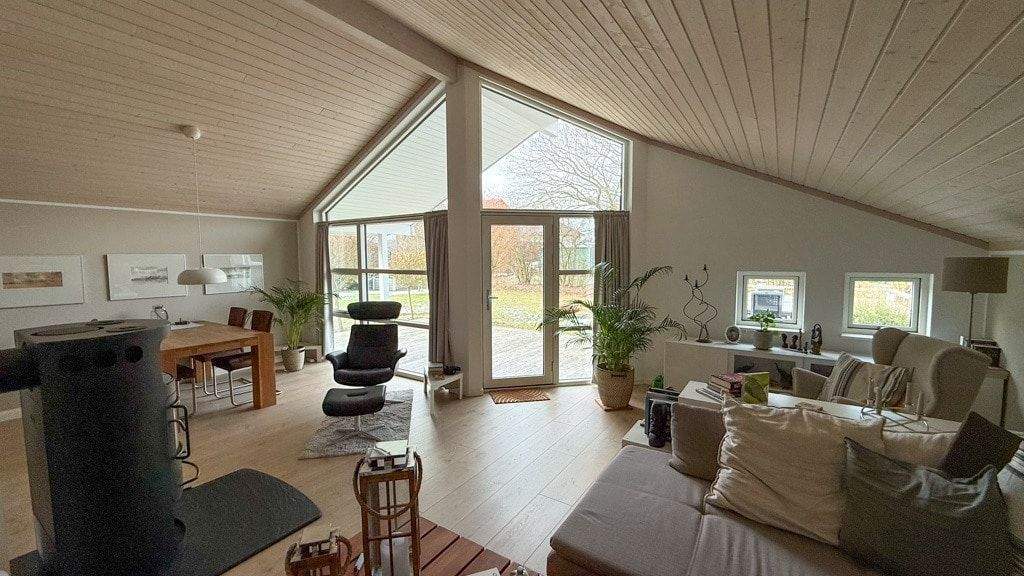 Einfamilienhaus Schafflund - 3 Zimmer, 95 m&sup2;, 398.000&euro; | Angebot:25667875