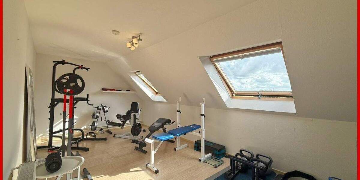 Einfamilienhaus Nübel - 6 Zimmer, 196 m&sup2;, 320.000&euro; | Angebot:25851284