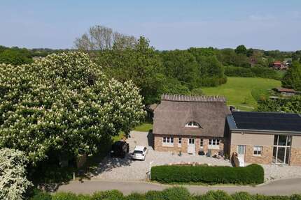 Haus Gelting / Stenderup bei Gelting Stenderup bei Gelting - 6 Zimmer, 219 m&sup2;, 895.000&euro; | Angebot:27013769