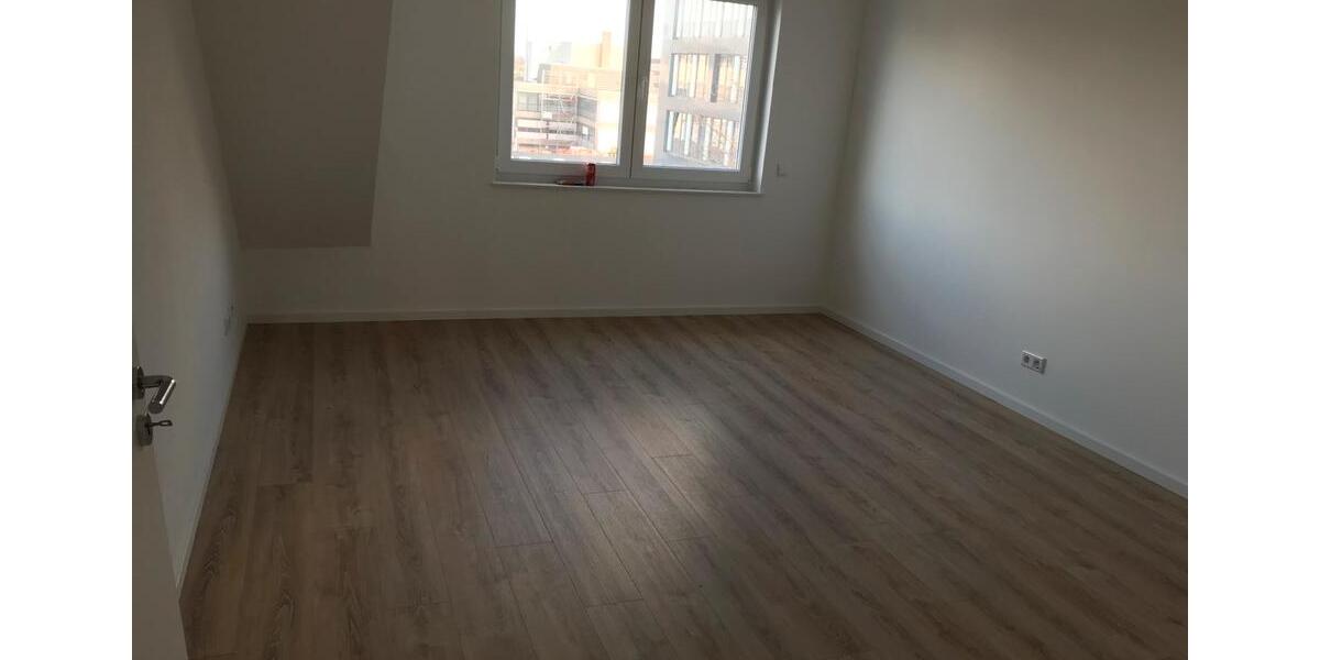 Dachgeschoßwohnung Leck - 3 Zimmer, 80 m&sup2;, 1.250&euro; | Angebot:26023628