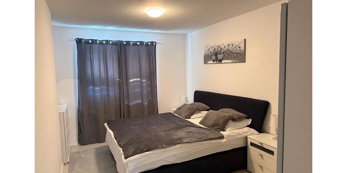 Etagenwohnung Flensburg - 3 Zimmer, 83 m&sup2;, 725&euro; | Angebot:26704875
