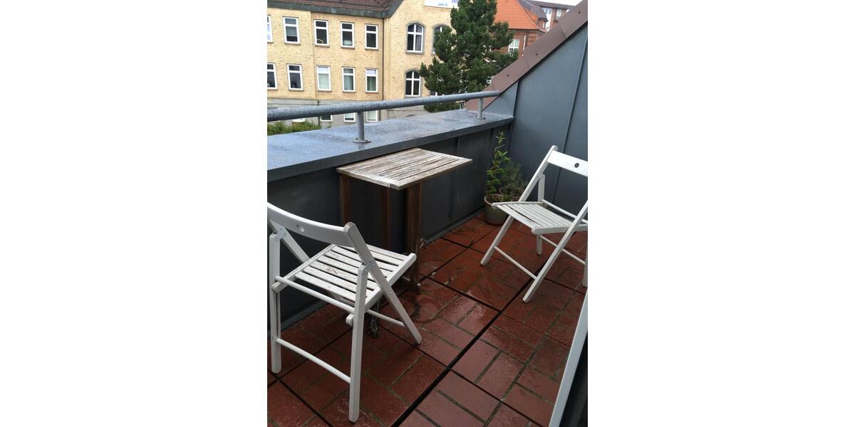 Dachgeschoßwohnung Flensburg Altstadt - 3 Zimmer, 65 m&sup2;, 524&euro; | Angebot:25098545